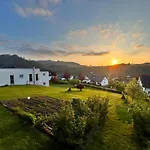 17 Am Berg Апартаменты *