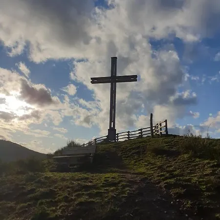 17 Am Berg Apartamento