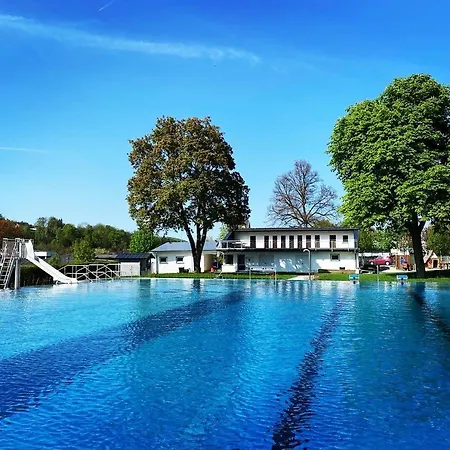 17 Am Berg Apartamento