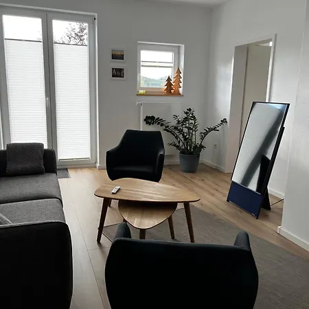 17 Am Berg Apartament *